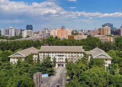 北京外国语大学-校门